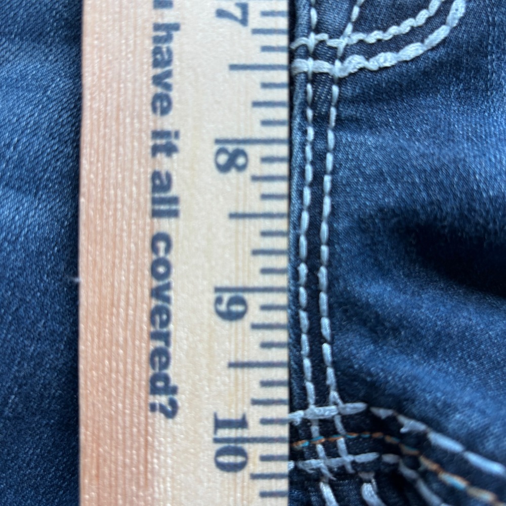 Rock Revival Western Y-2K inspired Yana Ankle Skinny Jeans Embroidered Size 33 - Picture 15 of 16
